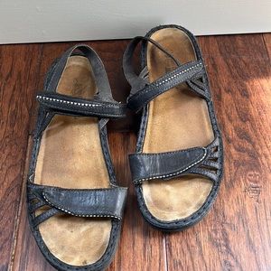 Black Naot sandals